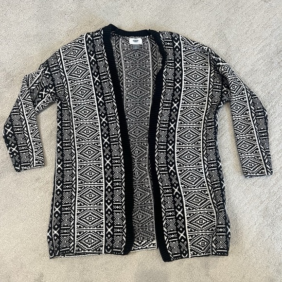 Old Navy Black White Aztec Cotton‎ Sweater Coat Knit Cardigan Medium Petite Boho - Picture 1 of 7